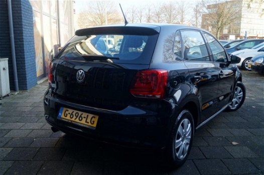 Volkswagen Polo - 1.4-16V Trendline / Elek-Pakket / Airco / 5-DRS - 1