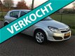 Opel Astra - 1.6 Edition *AIRCO*TREKHAAK*5DEURS - 1 - Thumbnail