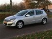 Opel Astra - 1.6 Edition *AIRCO*TREKHAAK*5DEURS - 1 - Thumbnail