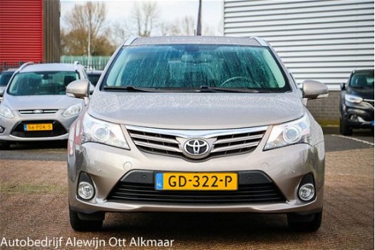 Toyota Avensis Wagon - 1.8 VVTi Business , Leer, Navi, Clima, Stoelverwarming - 1