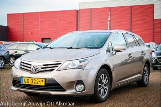 Toyota Avensis Wagon - 1.8 VVTi Business , Leer, Navi, Clima, Stoelverwarming - 1