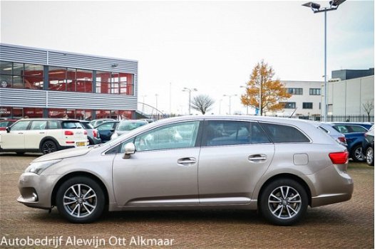 Toyota Avensis Wagon - 1.8 VVTi Business , Leer, Navi, Clima, Stoelverwarming - 1