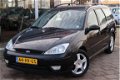 Ford Focus Wagon - 1.6-16V Ghia / Airco / Trekhaak / APK 04-2020 - 1 - Thumbnail