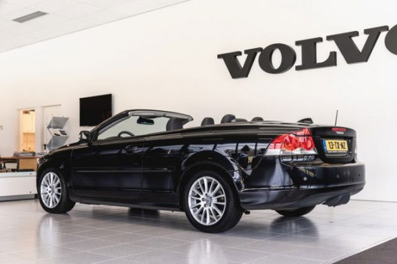 Volvo C70 - 2.4i Summum, Mobility Line. Geweldige rijervaring - Afbeelding 4