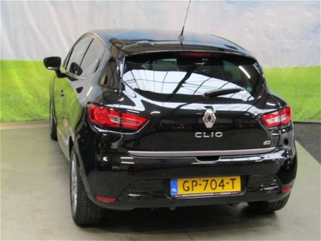 Renault Clio - 1.5 dCi ECO Night&Day R_LINK pdc navigatie - 1