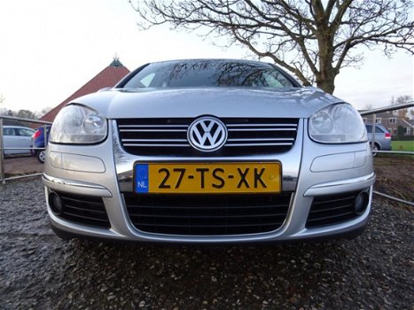 Volkswagen Golf - 1.6 FSI Trendline Business | Airco en 147.000 km (NAP) nu € 5.975, - 1