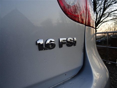 Volkswagen Golf - 1.6 FSI Trendline Business | Airco en 147.000 km (NAP) nu € 5.975, - 1