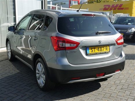 Suzuki SX4 S-Cross - 1.0T EXCLUSIVE - 1