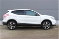 Nissan Qashqai - 1.6 dCi Connect Edition *Trekgewicht 1800kg* | Panoramadak | Trekhaak | 19'' Velgen - 1 - Thumbnail