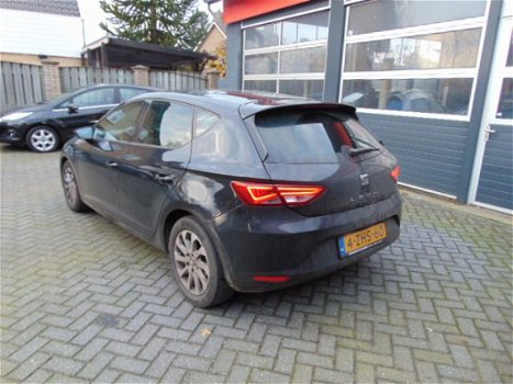 Seat Leon - 1.6 TDI Ecomotive Lease Sport - 1