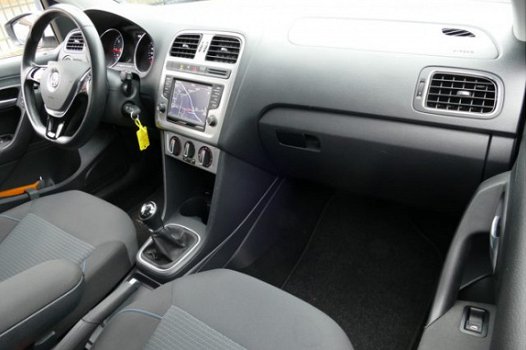 Volkswagen Polo - 1.4 TDI BlueMotion NAVIGATIE / AIRCO / CRUISE CONTROL / LMV - 1