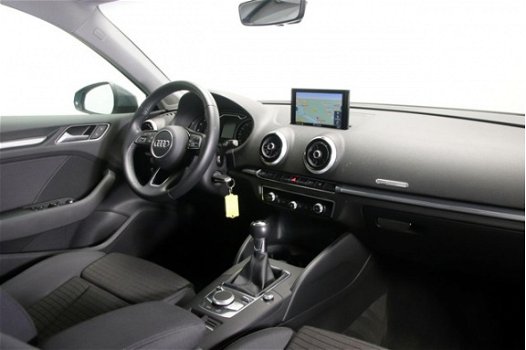 Audi A3 Sportback - 1.0 TFSI Sport Lease Edition Dynamic LED Navigatie Sportstoelen Climate Control - 1