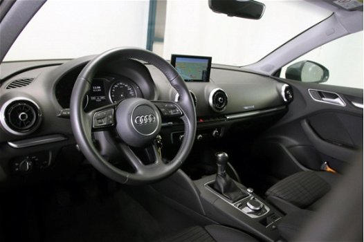 Audi A3 Sportback - 1.0 TFSI Sport Lease Edition Dynamic LED Navigatie Sportstoelen Climate Control - 1