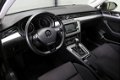 Volkswagen Passat Variant - 1.6 TDI Comfortline Automaat Led verlichting Navi ParkAssist - 1 - Thumbnail