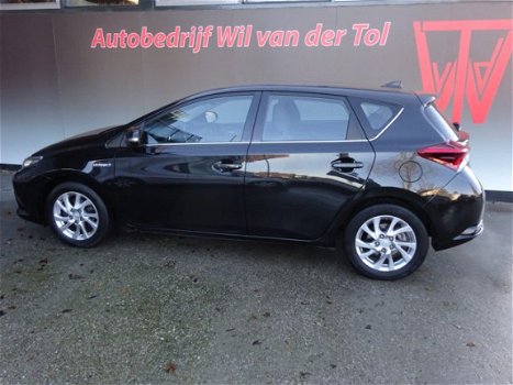 Toyota Auris - 1.8 HYBRID ASPIRATION | ECC | NAVIGATIE | CAMERA | BTW-AUTO | ALL IN - 1