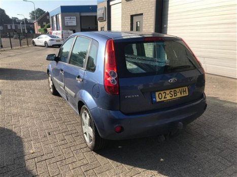 Ford Fiesta - 1.3-8V Futura AIRCO apk bij aflevering - 1