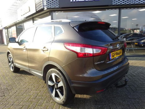 Nissan Qashqai - 1.2 Connect Edition , Airco automatisch, Audio-navigatie full map, LMV, Trekhaak - 1