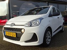 Hyundai i10 - 1.0i i-Drive Weinig km