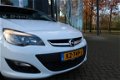 Opel Astra Sports Tourer - 100PK, Airco, Trekhaak, etc - 1 - Thumbnail