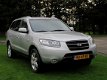 Hyundai Santa Fe - 2.7I V6 4WD STYLE AUT+ 7P+LEER+NAV+PDC V+A+TREKH - 1 - Thumbnail