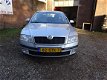 Skoda Octavia - 1.6 FSI Ambiente Attractive Business - 1 - Thumbnail