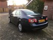 Volkswagen Jetta - 1.6 Comfortline nieuw model airco/cruiscontrol enz - 1 - Thumbnail