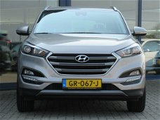 Hyundai Tucson - 1.6 GDi Comfort Navigatie / Parkeersensoren + Camera / Stoelverwarming