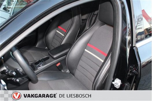 Mercedes-Benz A-klasse - 180 Prestige navi, stoelverw, pdc, private glas, - 1