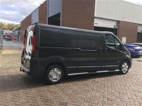 Opel Vivaro - 2.5 CDTI L2H1 DC 2008 Airco Navigatie Elek Ramen Airbag APK 7-10-2020 - 1