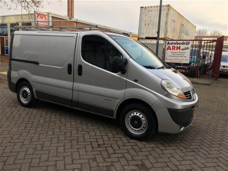 Renault Trafic - 2.5 dCi T29 L1H1 * Airco * cruise Control * 6Bak * 107KW=146PK * APK 4-2020 - 1