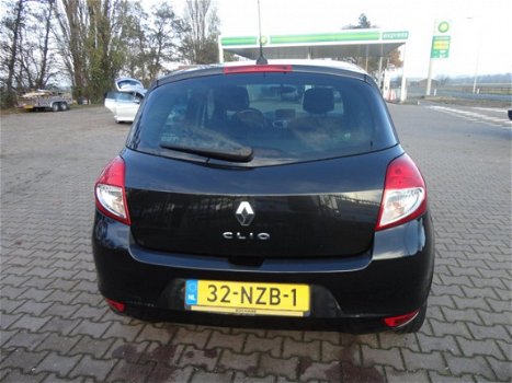 Renault Clio - 1.2 Collection - 1