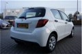 Toyota Yaris - 1.0 VVT-i Now , 5drs, Airco Licht metaal + € 350 - 1 - Thumbnail