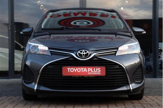 Toyota Yaris - 1.0 VVT-i Style Navigatie - 1