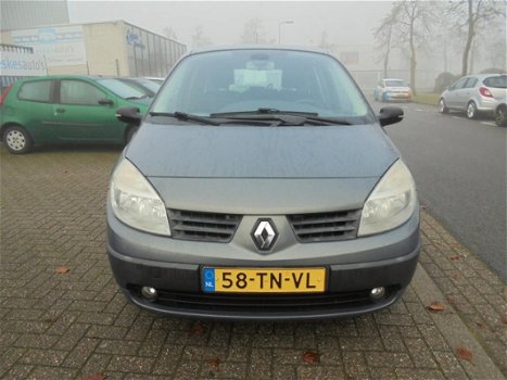 Renault Grand Scénic - 2.0-16V Business Line 7p. , NAP - 1