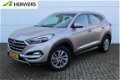 Hyundai Tucson - 1.6 GDi Comfort *TREKHAAK / NAVI / CAMERA / CRUISE - 1 - Thumbnail