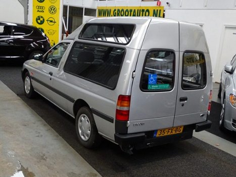 Ford Escort - 1.8D 44 Rolstoelvervoer Stuurbekrachtiging Nap 60975 km - 1