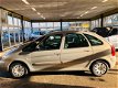 Citroën Xsara Picasso - 1.8i-16V Image NIEUW APK / NIEUW ACCU / AIRCO / ACTIE - 1 - Thumbnail