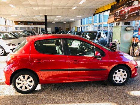 Peugeot 207 - 1.4 HDI Color-line NIEUWE KOPPELING / NIEUW APK / AIRCO / ACTIE - 1