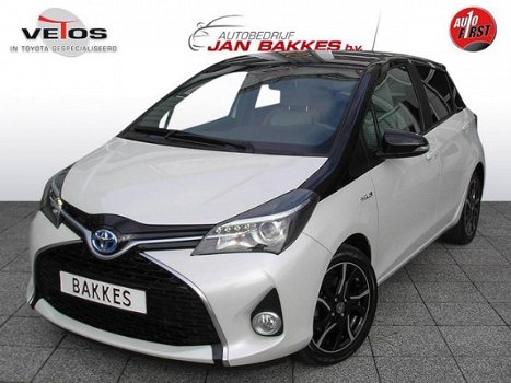 Toyota Yaris - 1.5 Hybride Dynamic Bi-Tone 30.000 km - 1