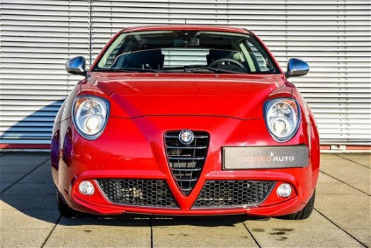 Alfa Romeo MiTo - 1.4 4 CILINDERS 70 PK PROGRESSION - 15'' LMVELGEN - AIRCO - ACHTERSPOILER - 1