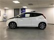 Toyota Aygo - 1.0 VVT-i 5D x-first elektrisch vouwdak - 1 - Thumbnail