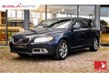 Volvo V70 - T4 Limited Edition Niveauregeling Trekhaak 18