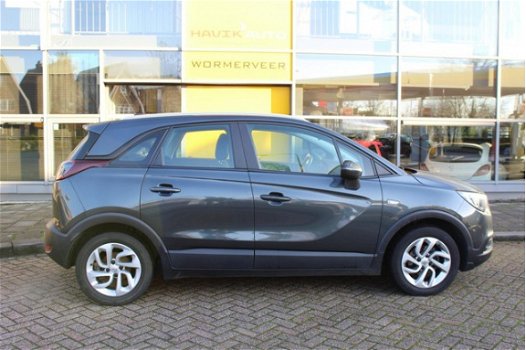 Opel Crossland X - 1.2 81pk Online Edition Navi 16 Inch Parkpilot - 1