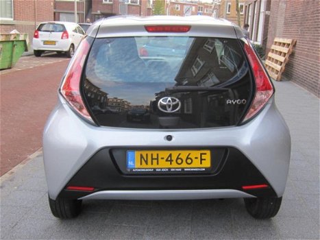 Toyota Aygo - 1.0 VVT-i x-now In Nieuwstaat - 1