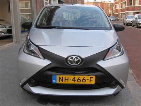 Toyota Aygo - 1.0 VVT-i x-now In Nieuwstaat - 1