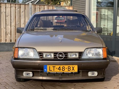 Opel Rekord - GLS 2.0S - 1