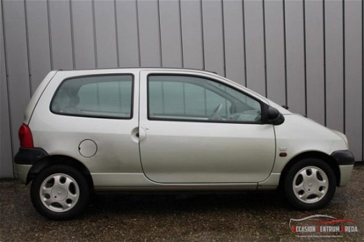 Renault Twingo - TWINGO; 1.2 Airco Nwe apk Leer LUXE uitv - 1