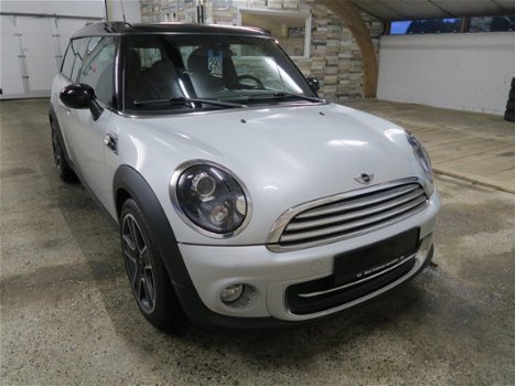 Mini Mini Clubman - 1.6 Cooper Soho Automaat Panoramadak Stoelverwarming Navigatie Lounghe leer int - 1