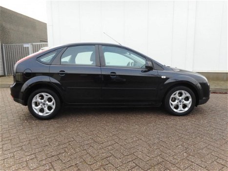 Ford Focus - 1.6 TDCI Trend 2007 5drs Airco Cruise New Apk - 1