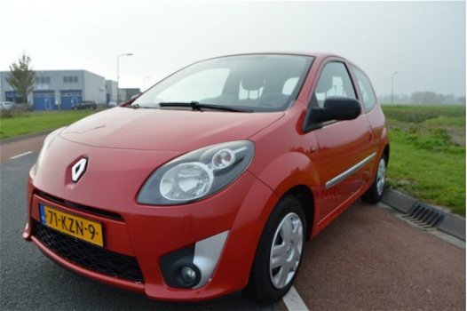 Renault Twingo - 1.2-16V Authentique 4 nieuwe banden - 1